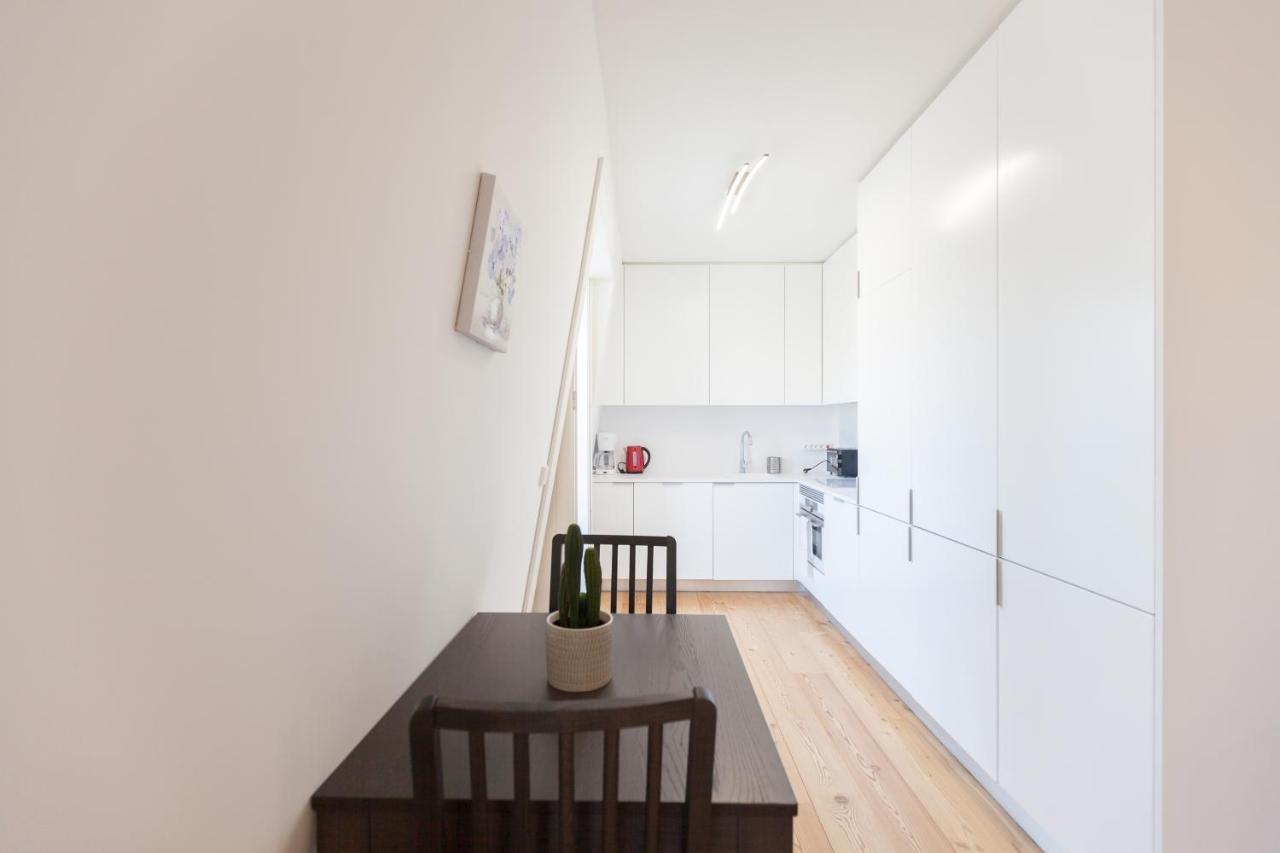 Apartment Flh Praca Comercio Artistic Flat With Balcony Lissabon